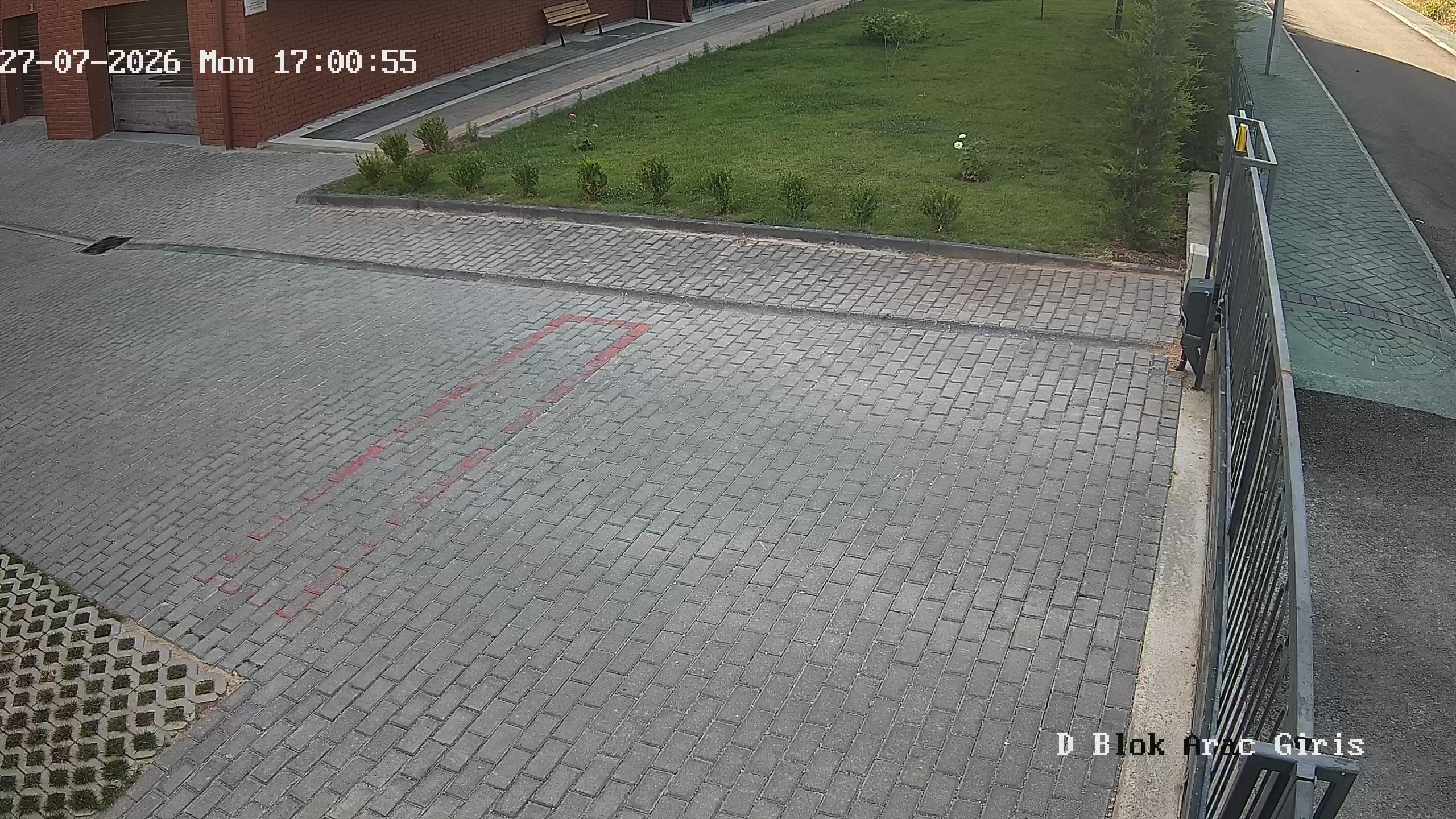 D Blok Arac Giris
