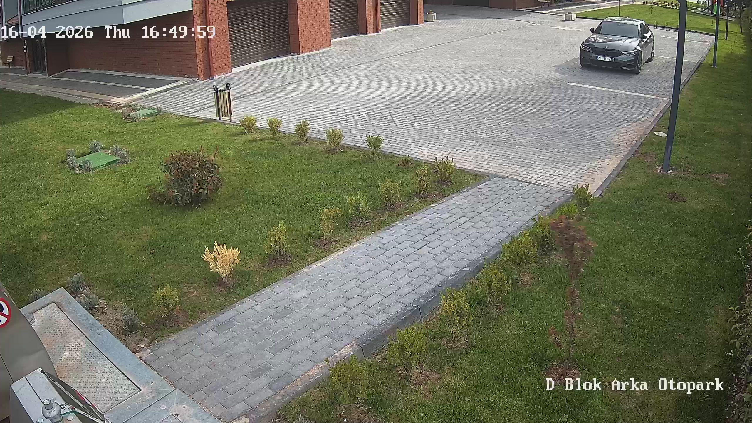D Blok Arka Otopark